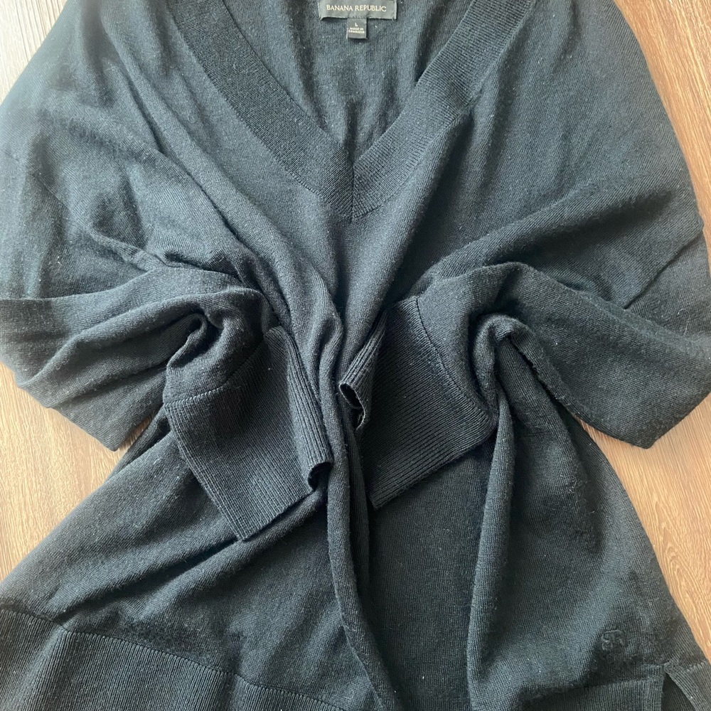 Banana Republic oversized v-neck sweater